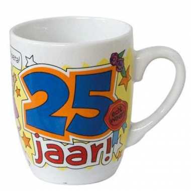 Cartoon mok hoera 25 jaar!