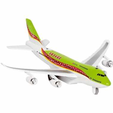 Groen model vliegtuig