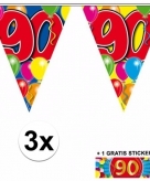 90 jaar vlaggenlijnen 3x met gratis sticker