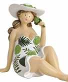 Dikke dame decoratiebeeldje groen wit jurkje 15 cm