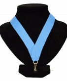 Medaille lint lichtblauw