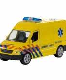 Speelgoed ambulance met licht en geluid